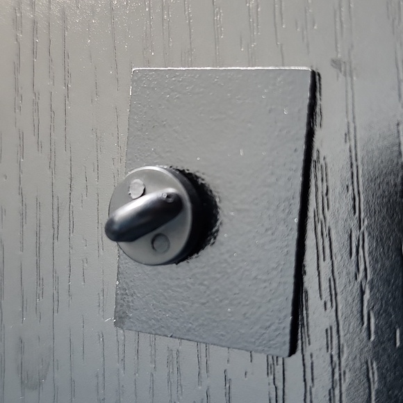 "Yes I'm Cold" Enamel Pin - Picture 2 of 3